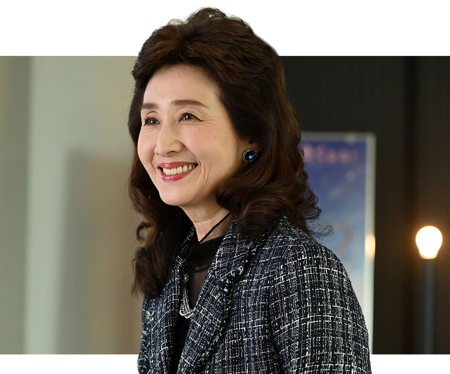 大伴映子